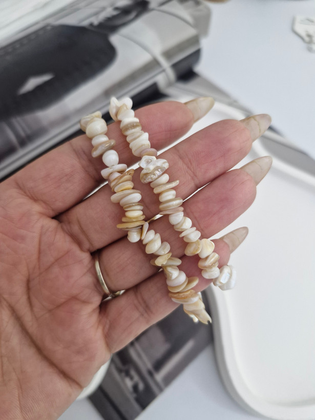 دستبند سنگ نامنظم جید صورتی و سنگ مرجان