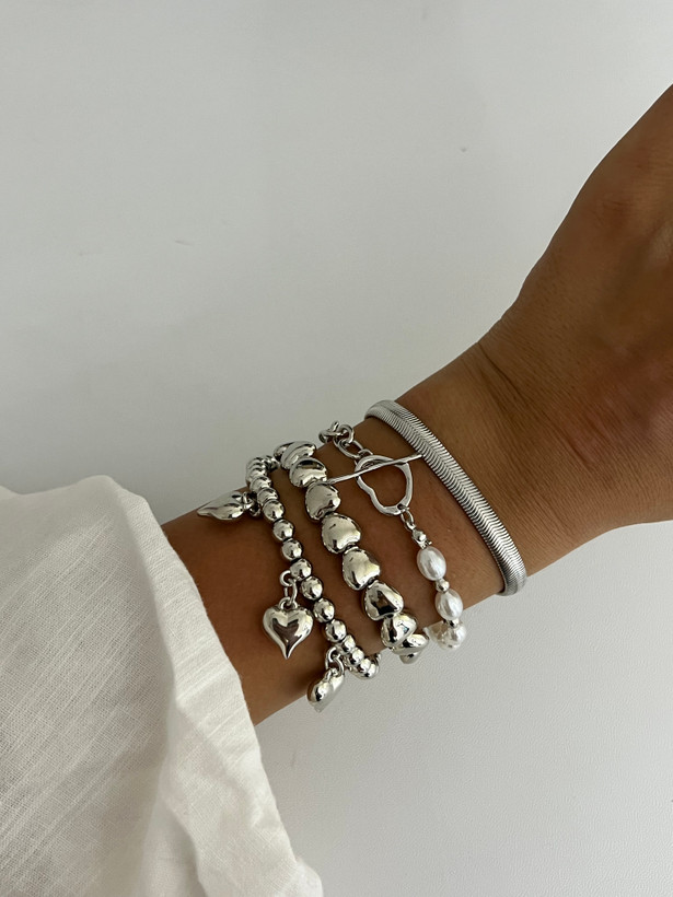 پک ۴ تایی دستبند رادیوم زنانه مدل Heart Pearl